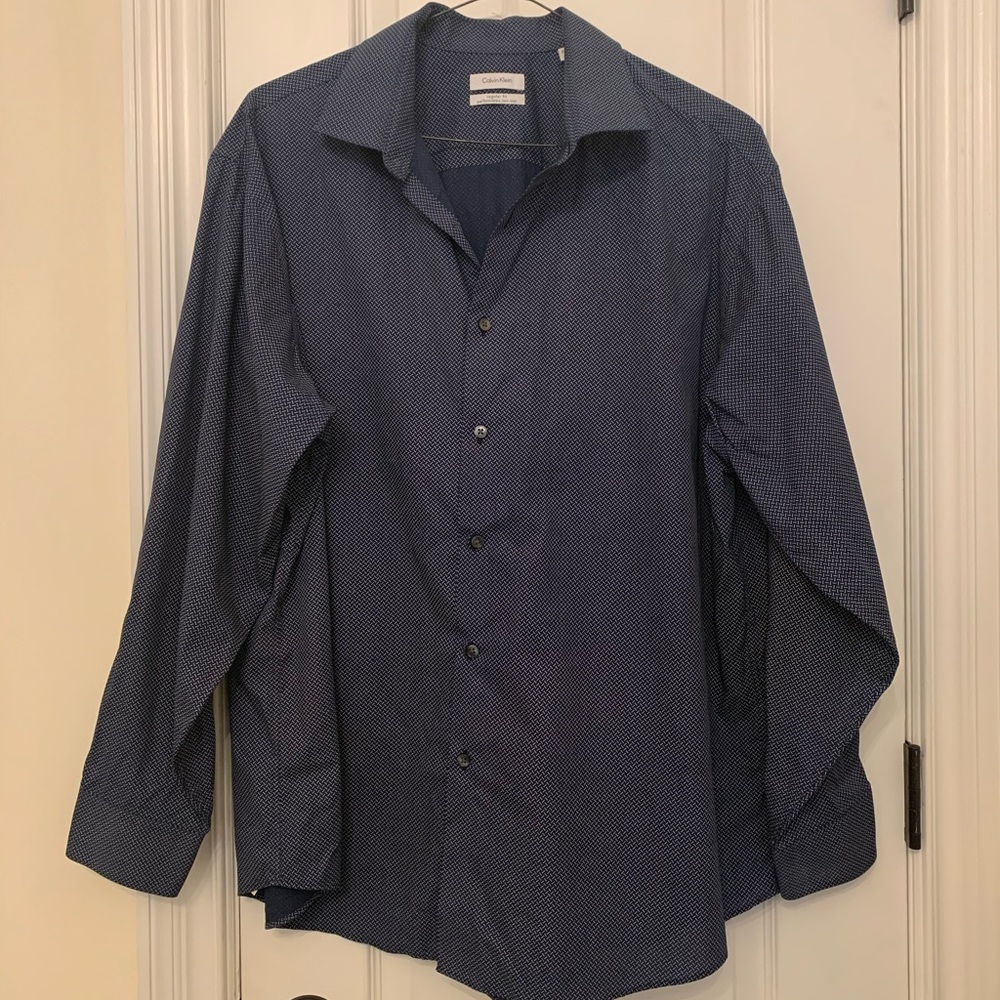 Men’s dress shirt